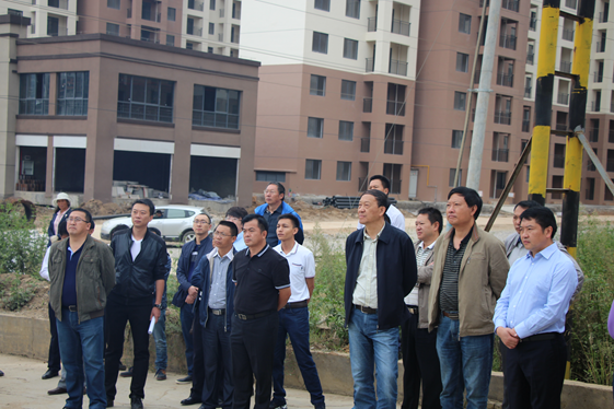 保山市常務(wù)副市長何偉率隊(duì)考察昭陽區(qū)棚改項(xiàng)目